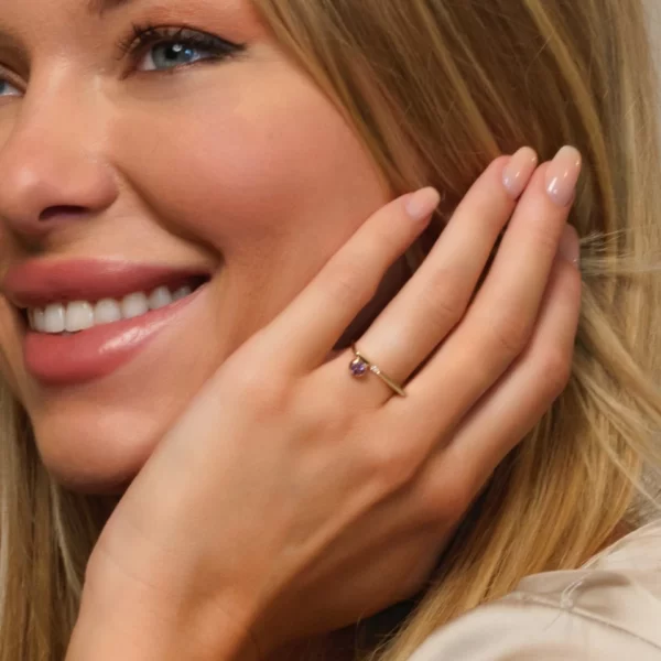 ring in yellow gold 18K with round pink tourmaline stone and diamonds VS