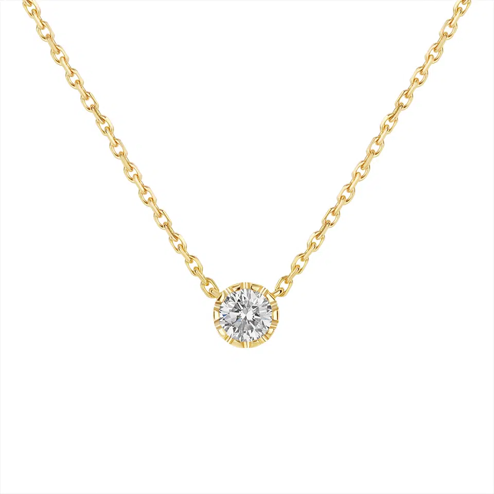 Galaxie necklace in 18K white gold with a central round diamond on a fine chain.