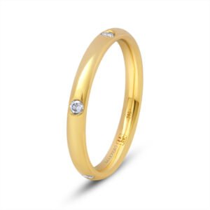 Tayra wedding ring in 18k yellow gold, set with five 2 mm diamonds