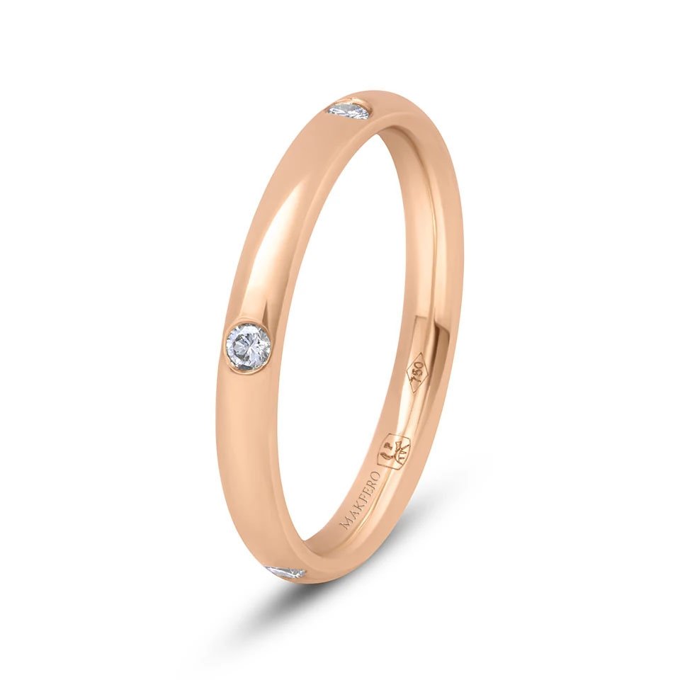Tayra wedding ring in 18k rose gold, set with five 2 mm diamonds