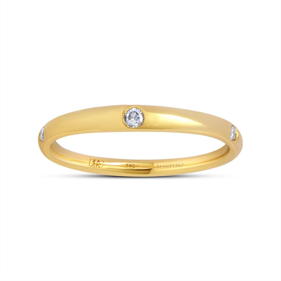 Tayra wedding ring in 18k yellow gold, set with five 2 mm diamonds