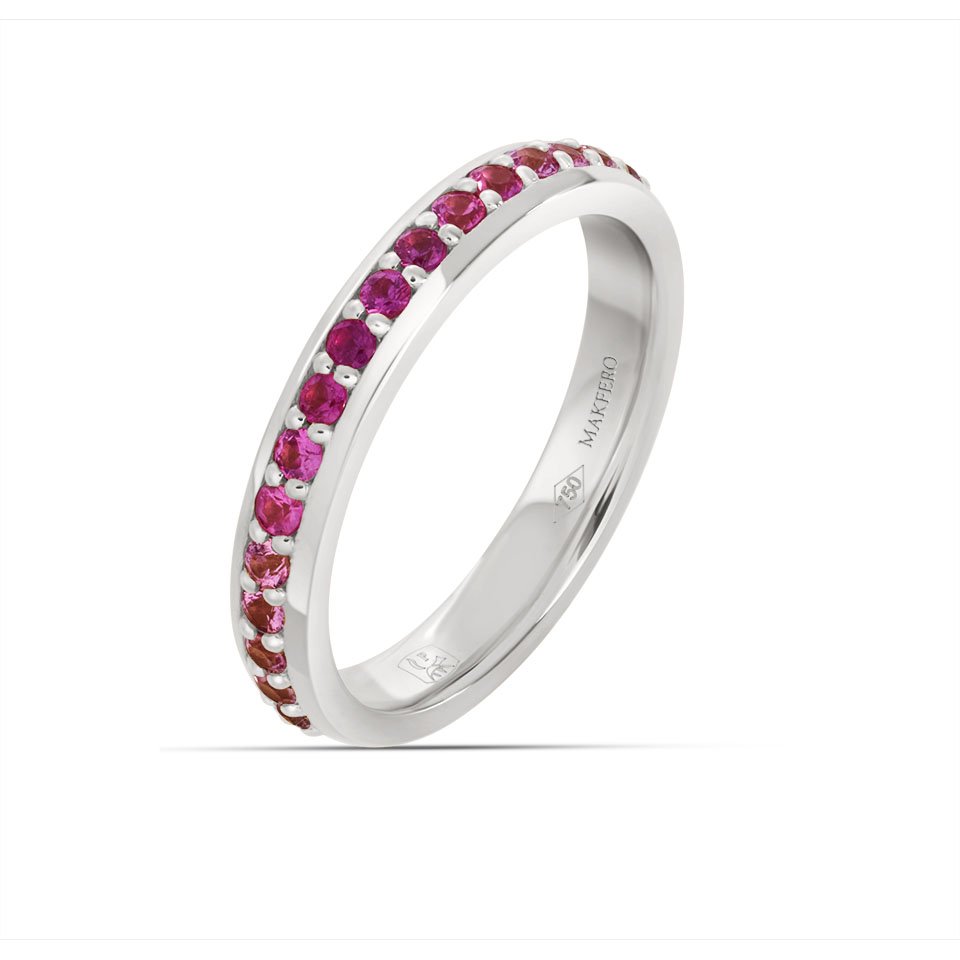 Zea ring in 18K gold, set with 16 round sapphires of 2 mm in a delicate gradient of colors